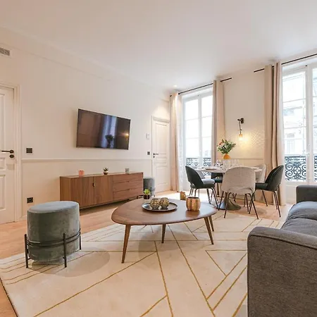 Luxury 3 Bedrooms Flat - Grands Boulevards *